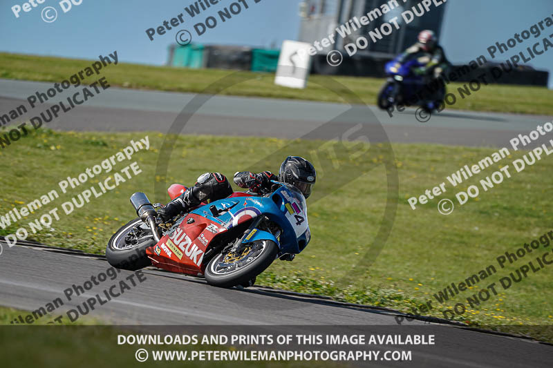 anglesey no limits trackday;anglesey photographs;anglesey trackday photographs;enduro digital images;event digital images;eventdigitalimages;no limits trackdays;peter wileman photography;racing digital images;trac mon;trackday digital images;trackday photos;ty croes